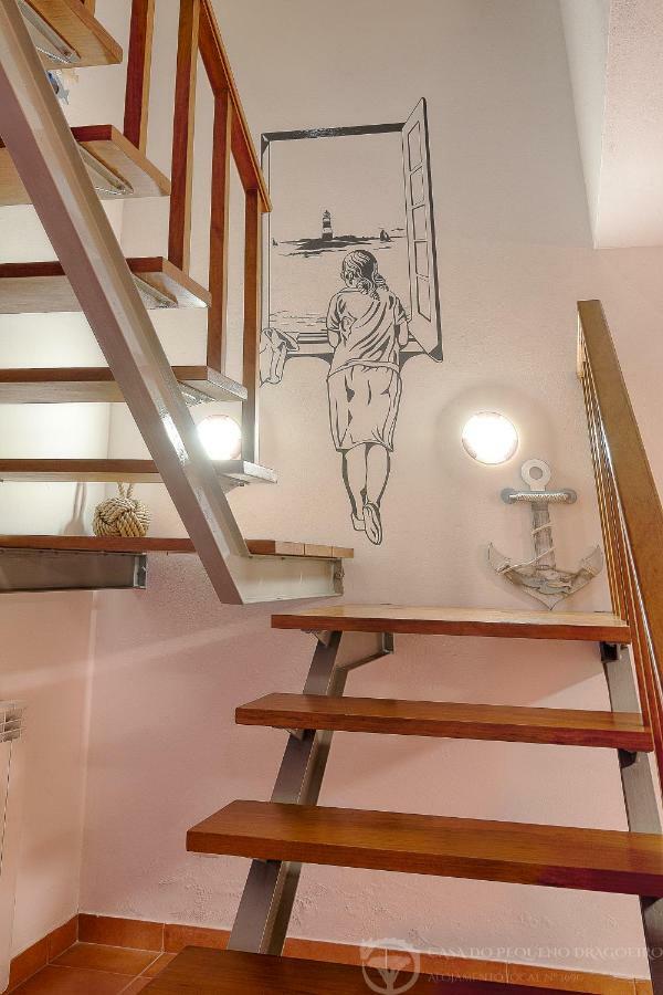 فيلا Casa Do Pequeno Dragoeiro أنغرا دو إِراويزو المظهر الخارجي الصورة