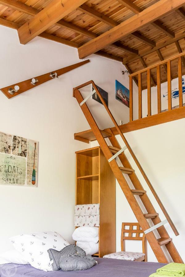 فيلا Casa Do Pequeno Dragoeiro أنغرا دو إِراويزو المظهر الخارجي الصورة
