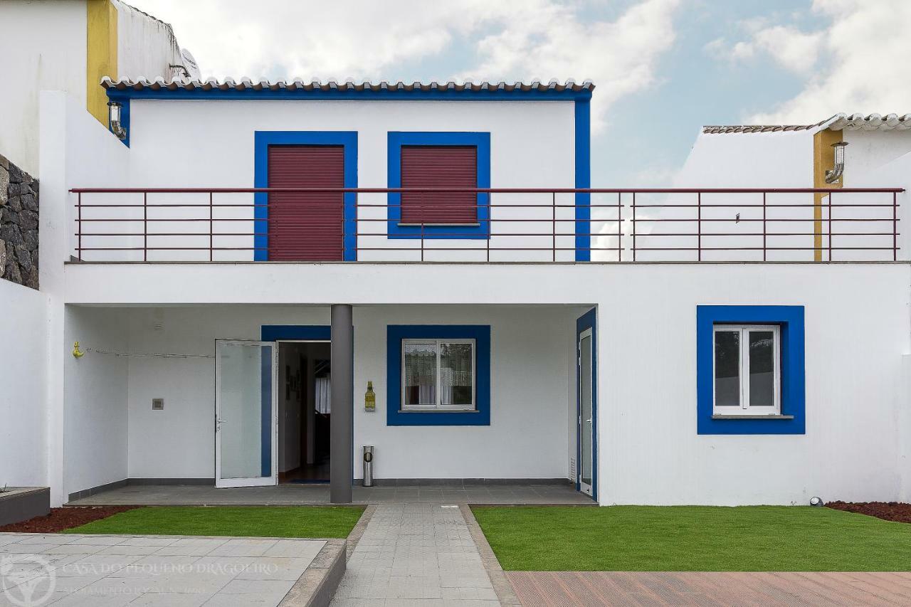 فيلا Casa Do Pequeno Dragoeiro أنغرا دو إِراويزو المظهر الخارجي الصورة
