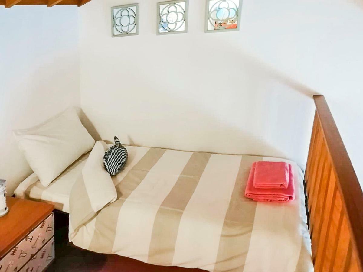 فيلا Casa Do Pequeno Dragoeiro أنغرا دو إِراويزو المظهر الخارجي الصورة
